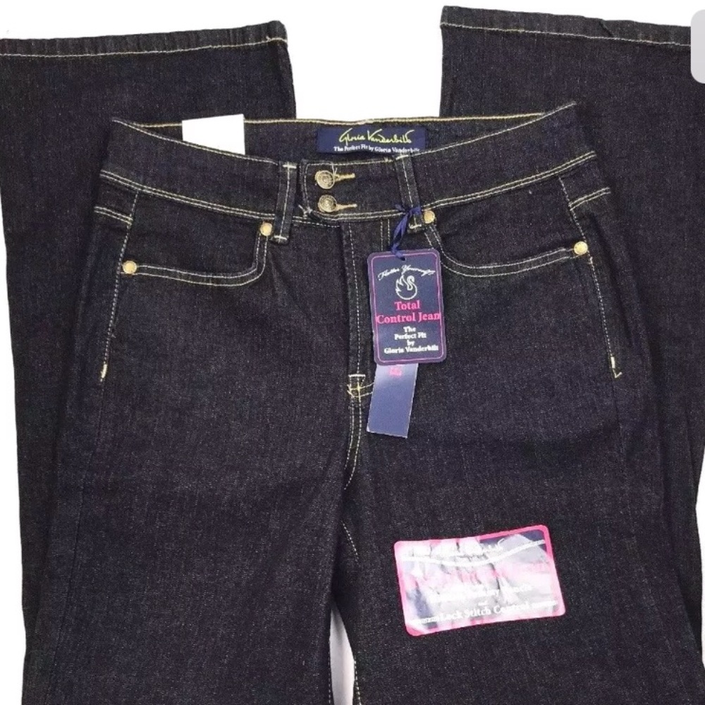 Gloria Vandebilt Womens Jean The Perfect Fit